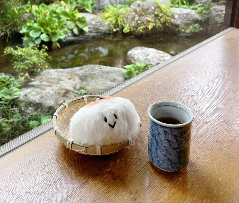 かわいいおやきちゃん ぬいぐるみ フォトギャラリー